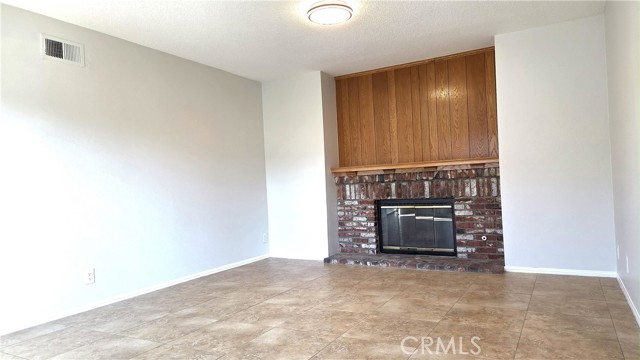 MLS #OC25249412 image #6