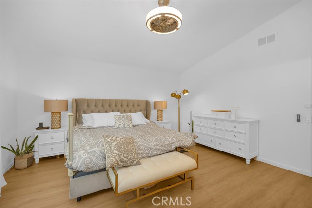 MLS #OC25249415 image #18