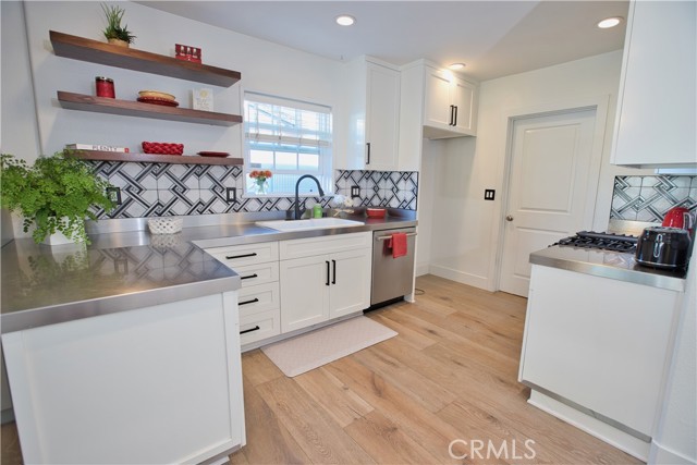 MLS #OC25249421 image #13