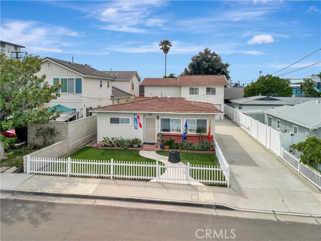 MLS #OC25249471 image #4