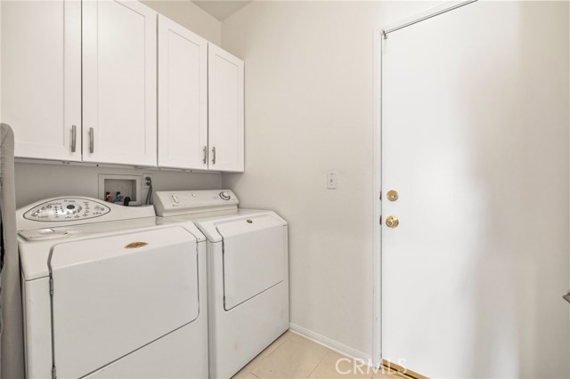 MLS #OC25249506 image #34