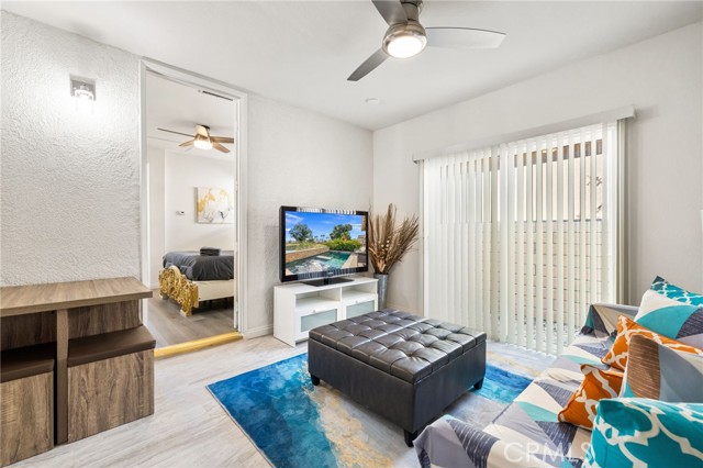 MLS #OC25249506 image #40