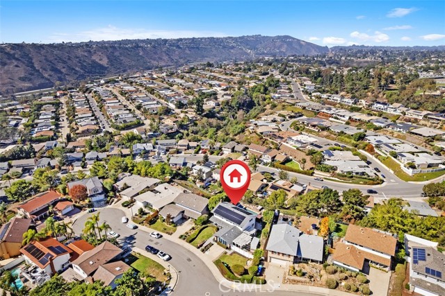 MLS #OC25249519 image #43