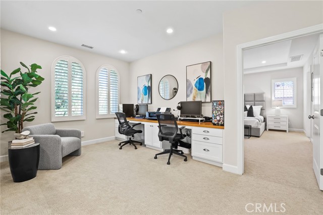 MLS #OC25249532 image #25