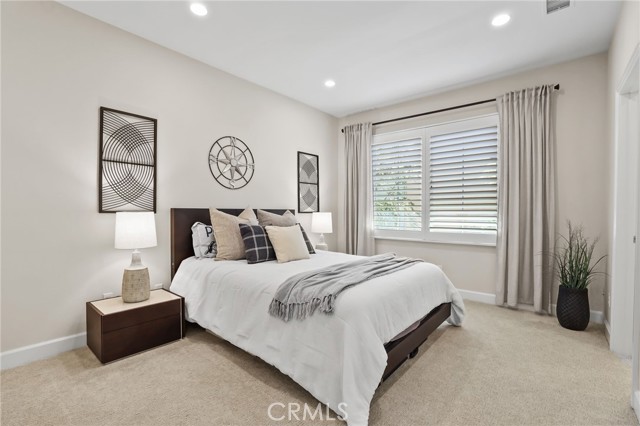 MLS #OC25249532 image #35