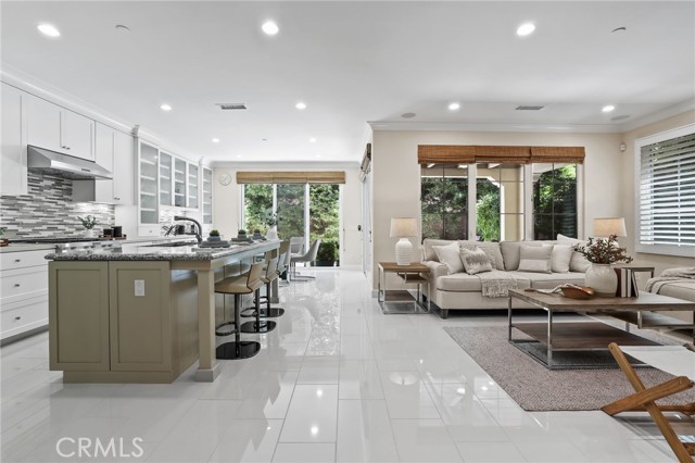 MLS #OC25249532 image #4