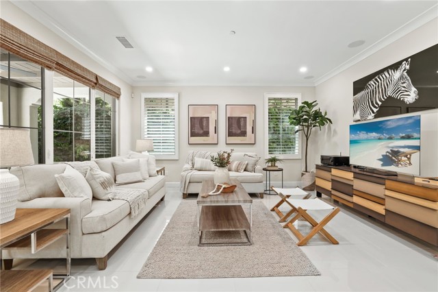 MLS #OC25249532 image #6