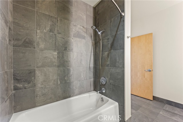 MLS #OC25249564 image #16