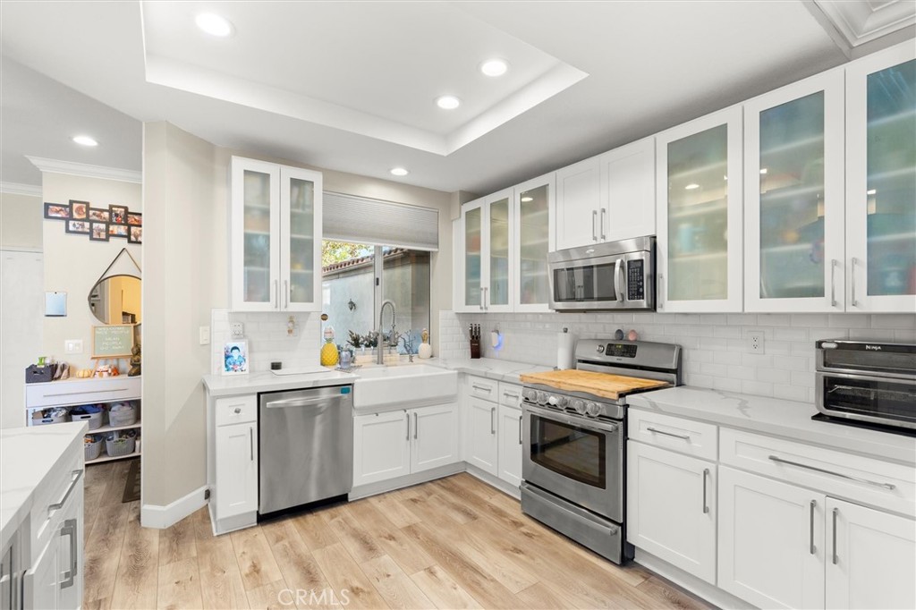 MLS #OC25249587 image #10