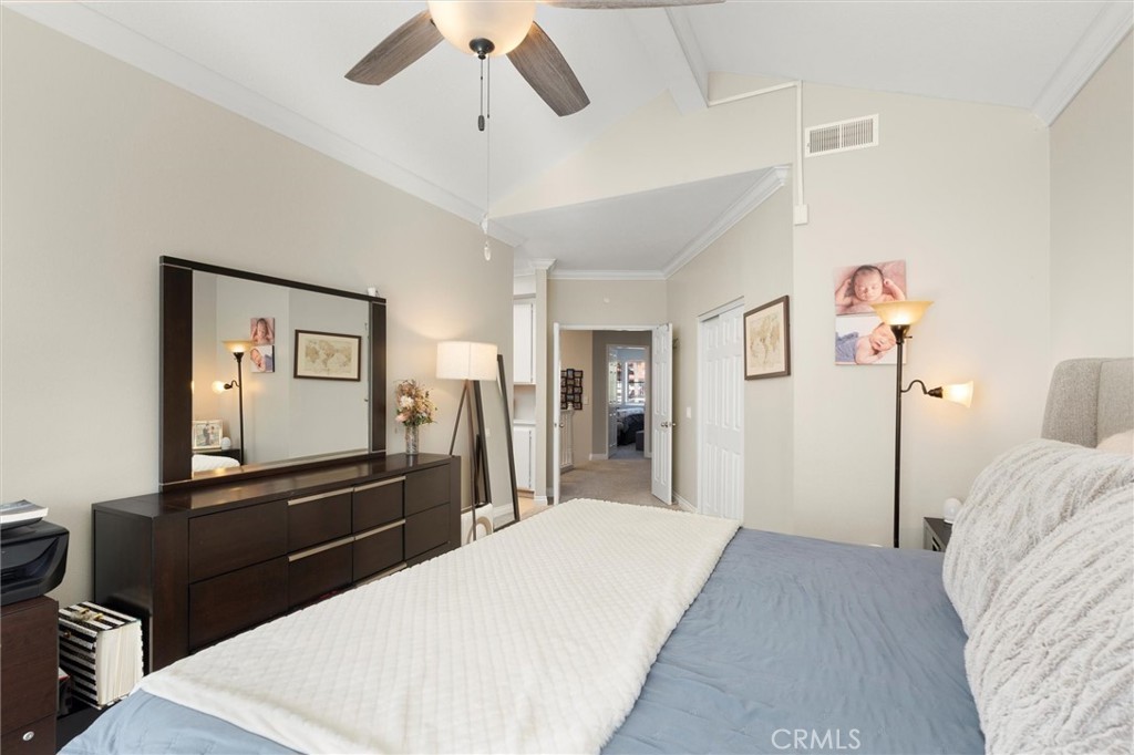 MLS #OC25249587 image #22