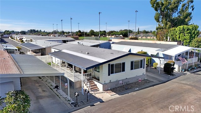 MLS #OC25249606 image #2