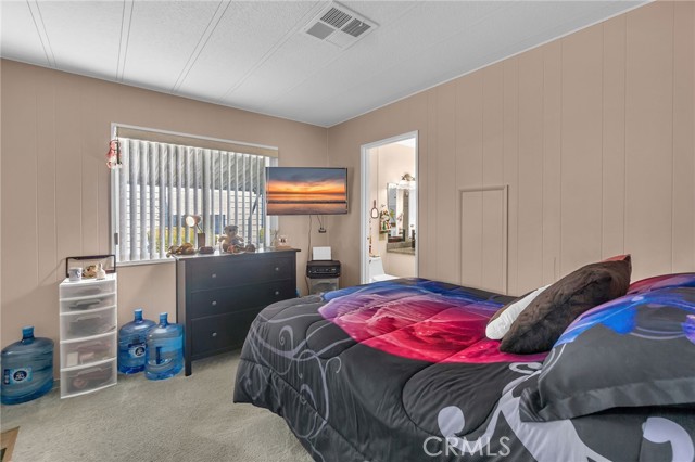 MLS #OC25249606 image #23