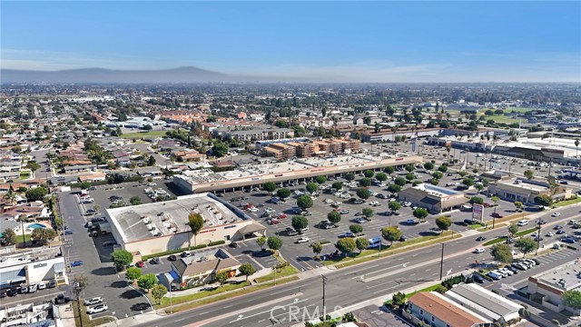 MLS #OC25249606 image #31