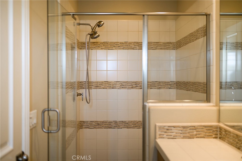 MLS #OC25249651 image #10