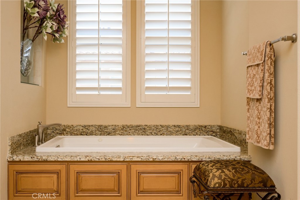 MLS #OC25249651 image #13