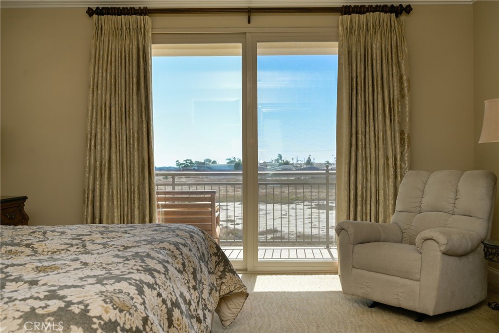 MLS #OC25249651 image #16