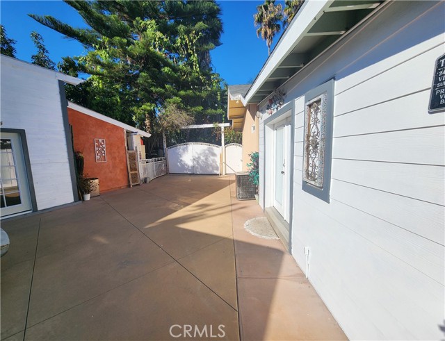 MLS #OC25249680 image #13