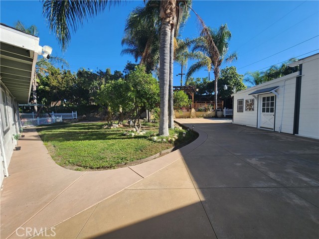 MLS #OC25249680 image #14