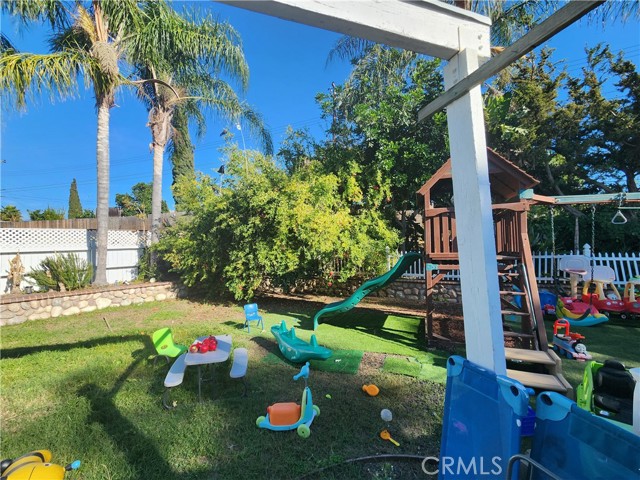 MLS #OC25249680 image #19