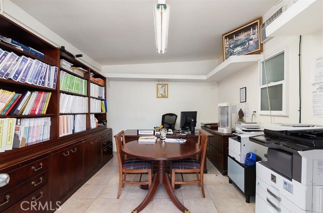 MLS #OC25249680 image #28