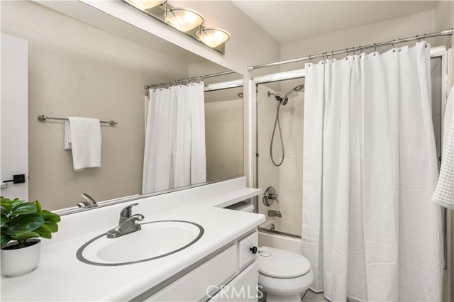 MLS #OC25249687 image #14