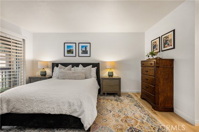 MLS #OC25249687 image #9