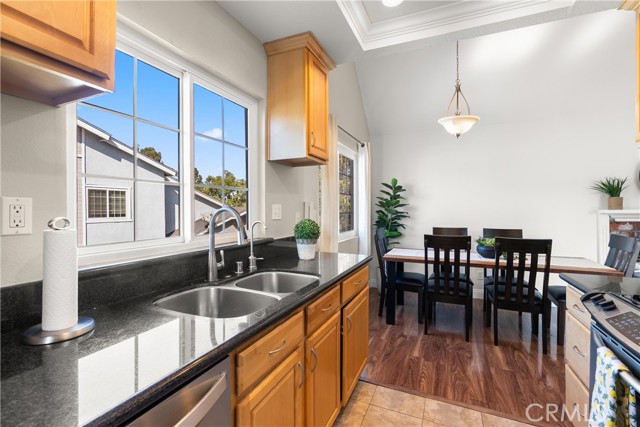 MLS #OC25249757 image #11