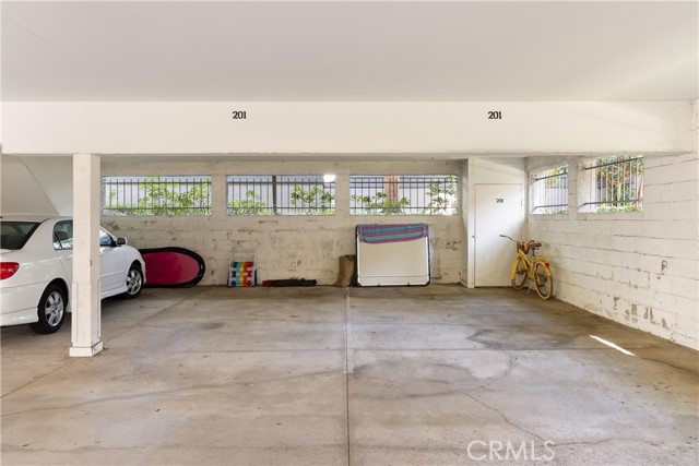 MLS #OC25249757 image #29