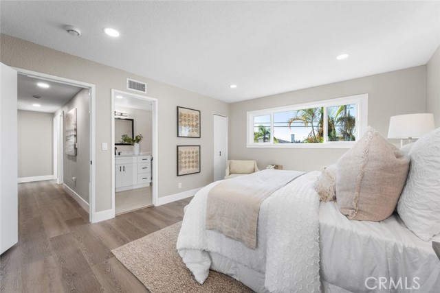 MLS #OC25249792 image #27