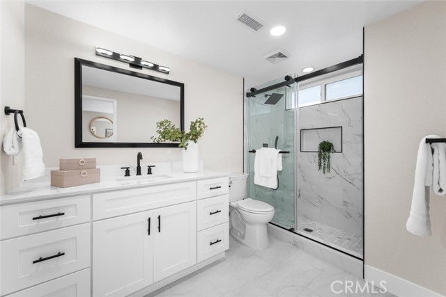 MLS #OC25249792 image #30