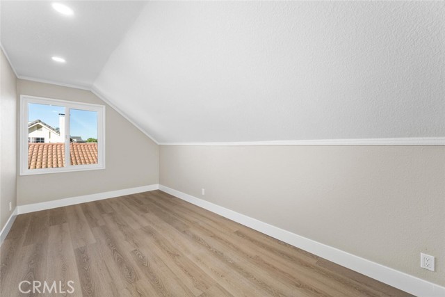 MLS #OC25249792 image #31