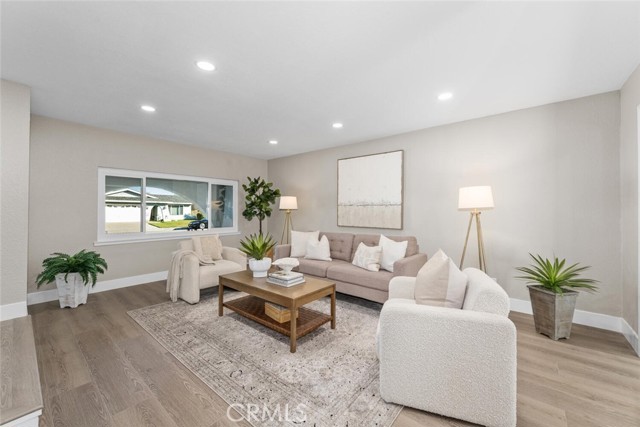 MLS #OC25249792 image #7