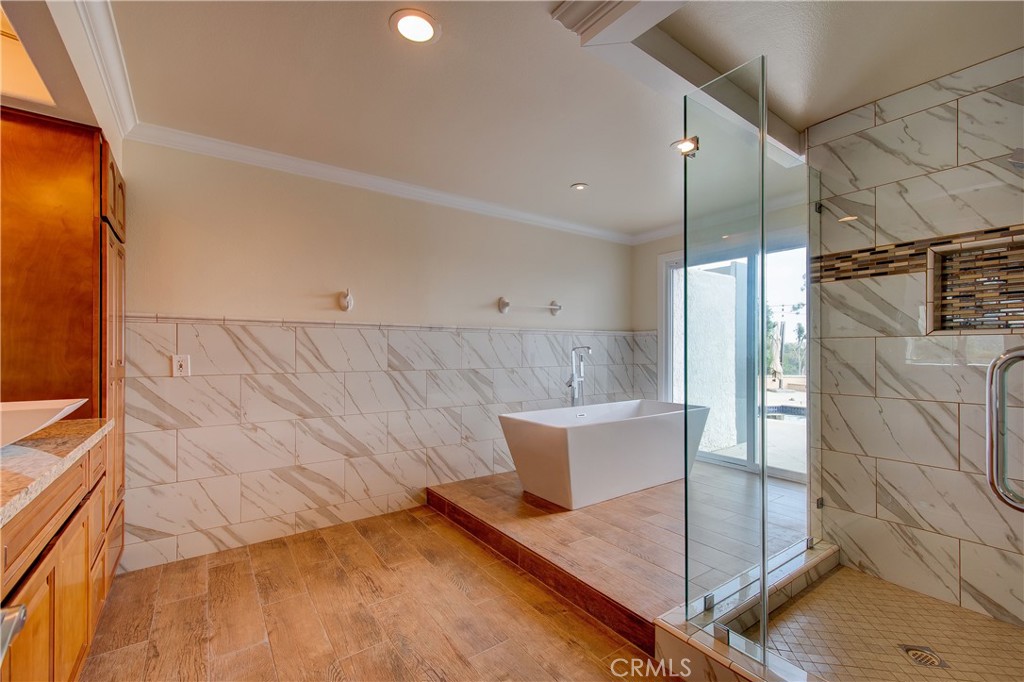 MLS #OC25249821 image #16