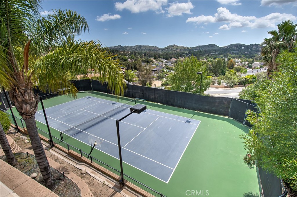 MLS #OC25249821 image #22