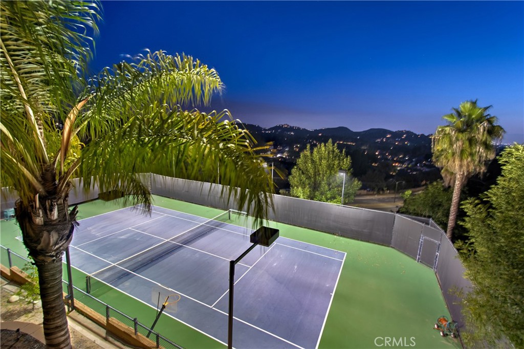 MLS #OC25249821 image #24