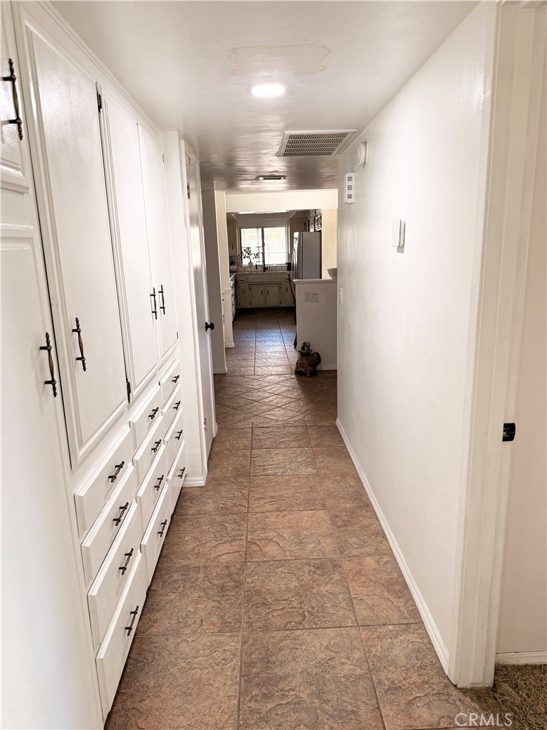 MLS #OC25249851 image #16