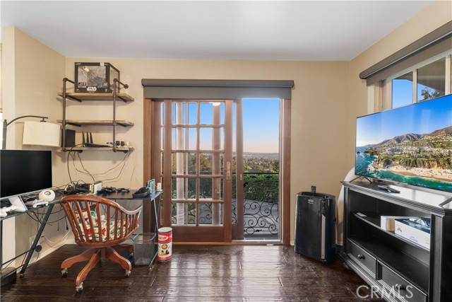 MLS #OC25249869 image #48