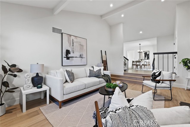 MLS #OC25249937 image #13