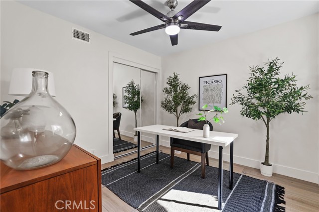 MLS #OC25249937 image #35