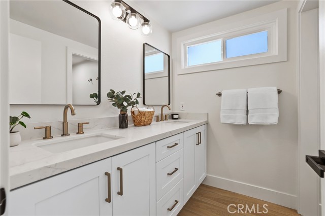 MLS #OC25249937 image #42