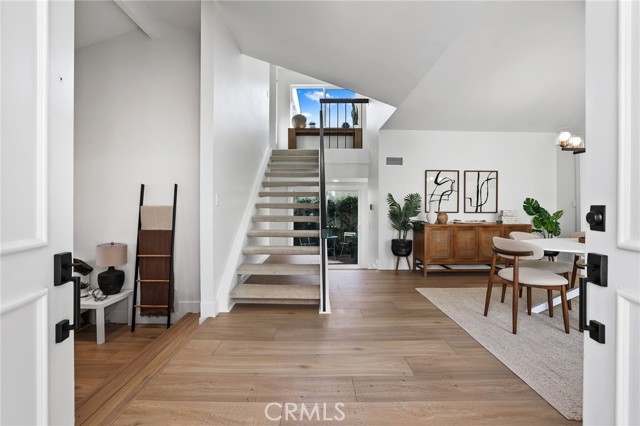 MLS #OC25249937 image #7