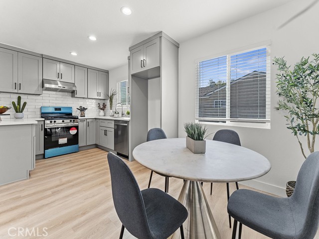 MLS #OC25249946 image #26