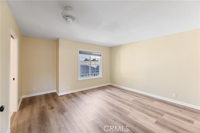 MLS #OC25250058 image #10