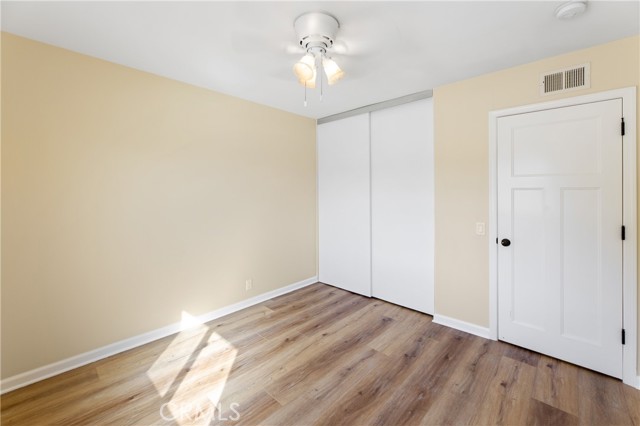 MLS #OC25250058 image #17