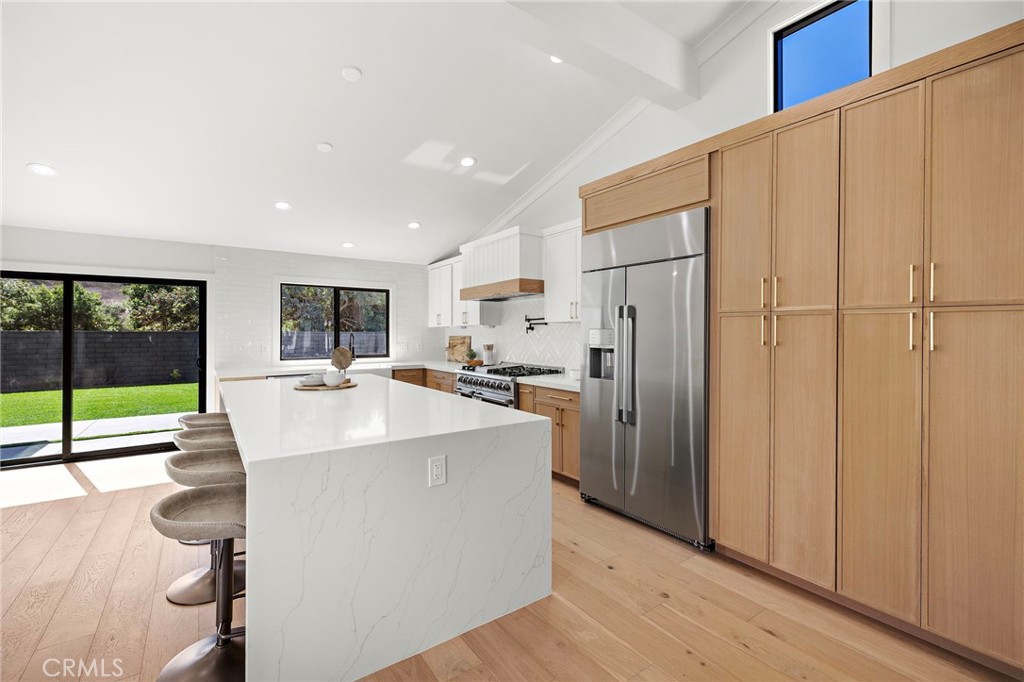 MLS #OC25250070 image #18