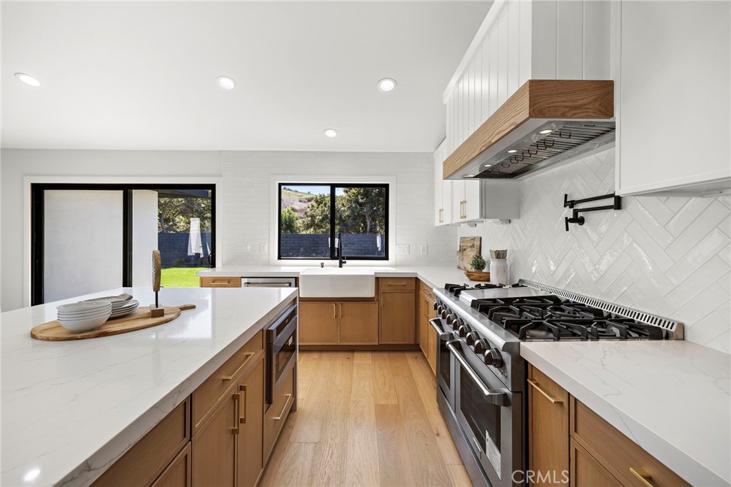 MLS #OC25250070 image #21