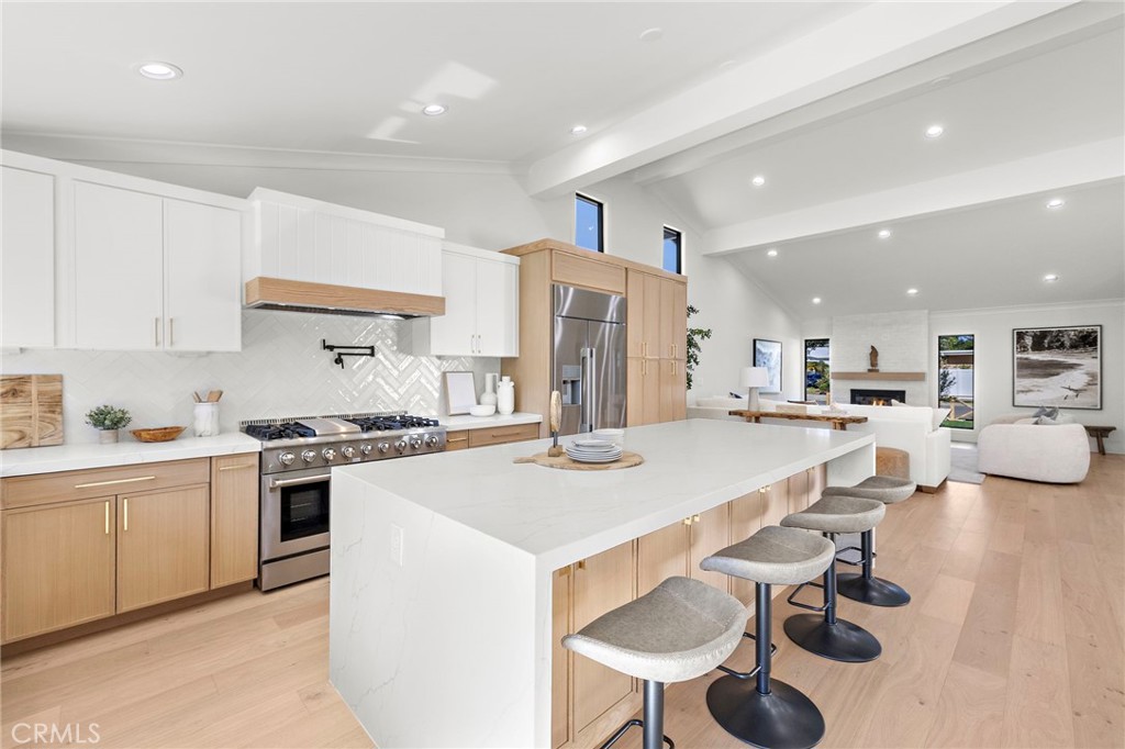 MLS #OC25250070 image #24