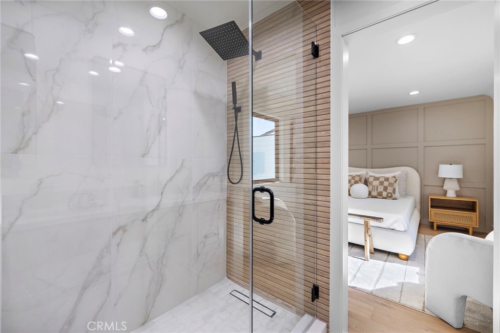 MLS #OC25250070 image #36