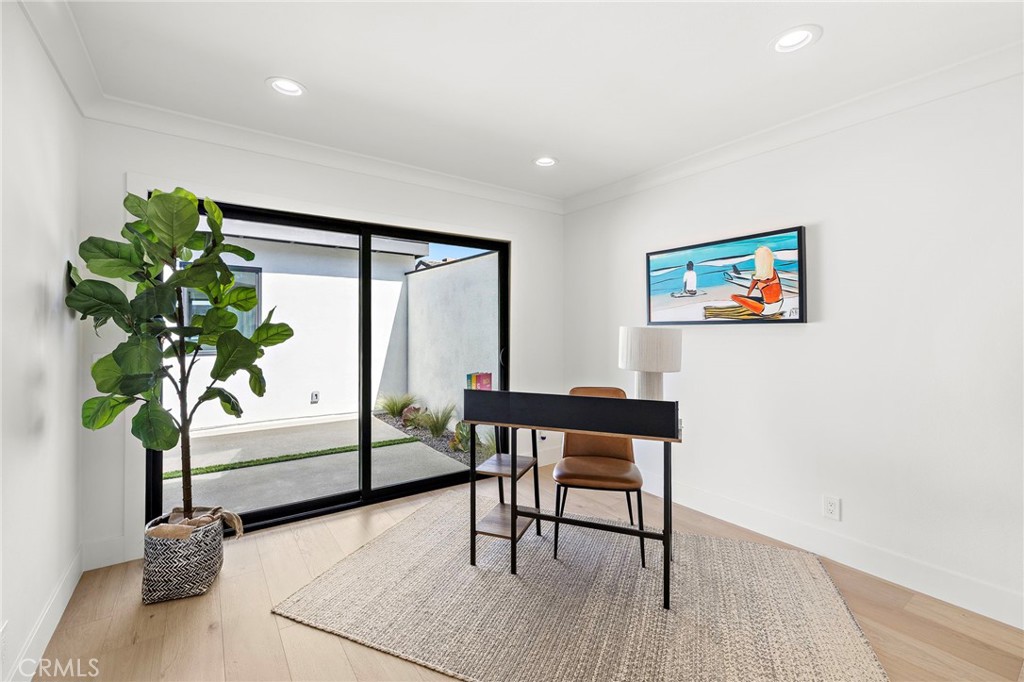 MLS #OC25250070 image #42