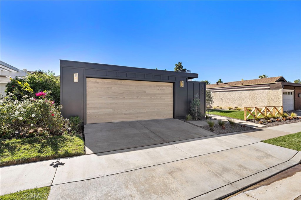 MLS #OC25250070 image #6